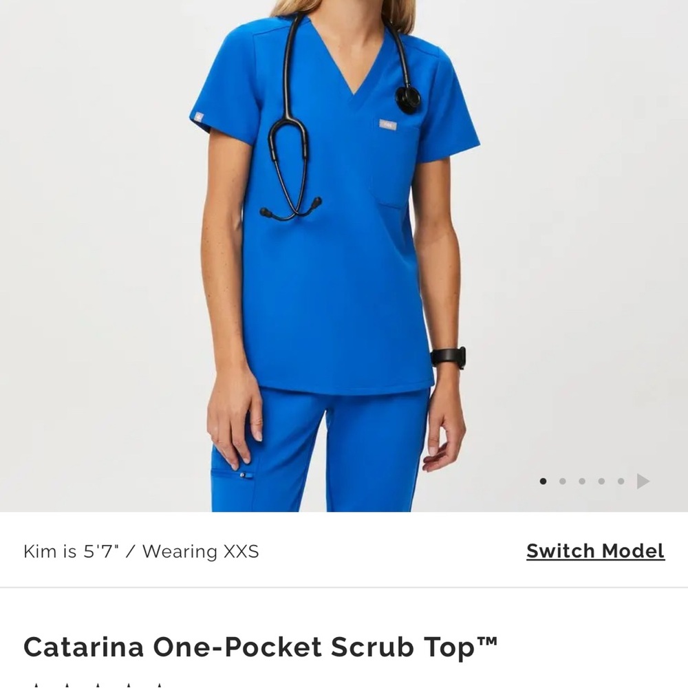 Catarina one pocket scrub top in royal blue size XS